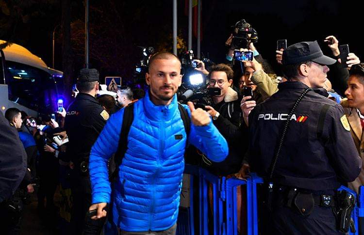 BOCA SE INSTALÓ EN MADRID Y RIVER ARRIBA EN LA MADRUGADA DEL JUEVES BOCA SE INSTALÓ EN MADRID Y RIVER ARRIBA EN LA MADRUGADA DEL JUEVES
