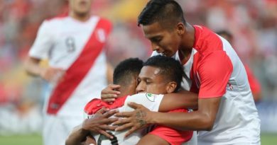 PERÚ DERROTA A URUGUAY Y CONSIGUE SUS PRIMEROS 3 PUNTOS EN EL SUDAMERICANO SUB 20